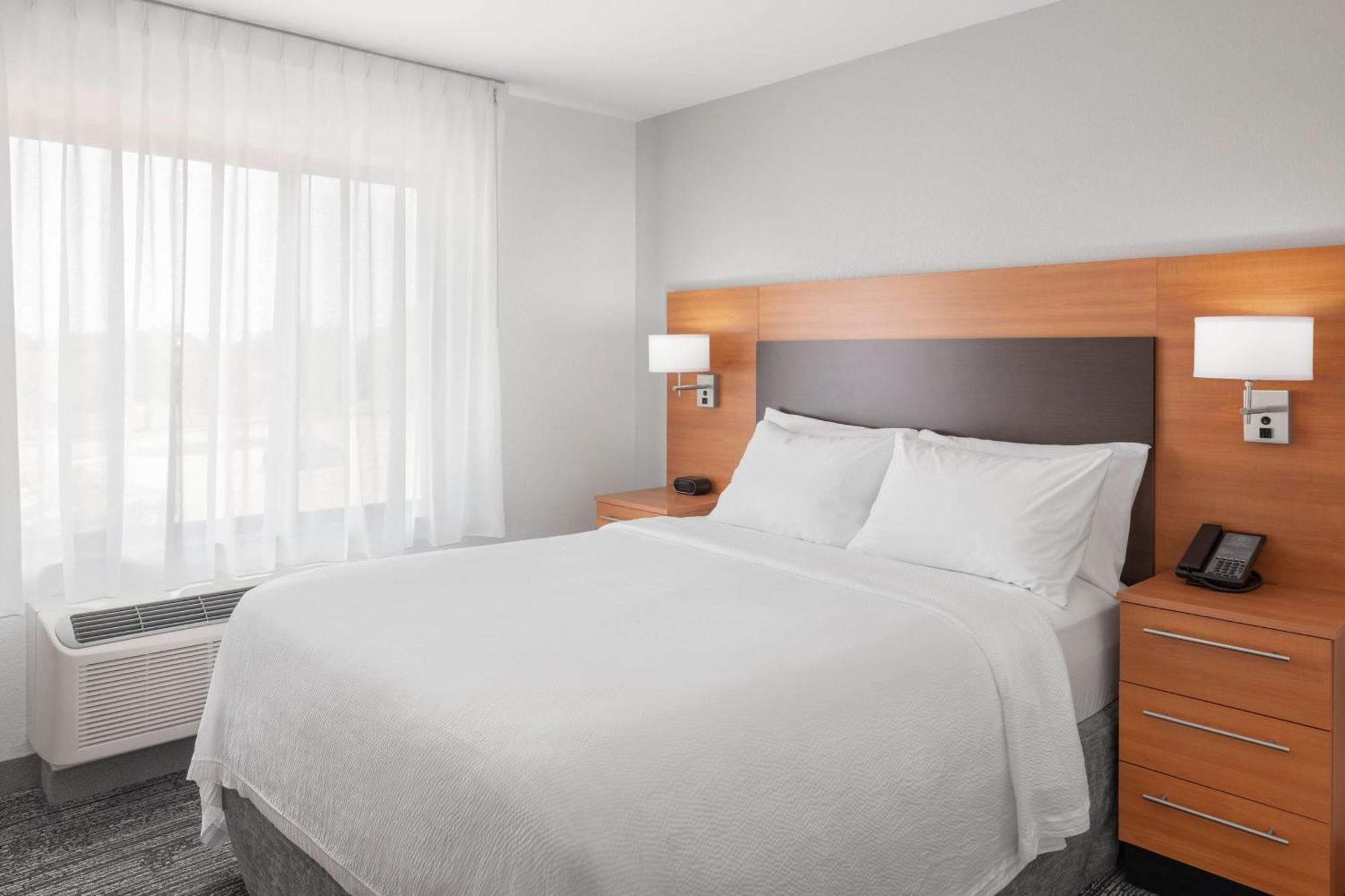Towneplace Suites Bangor Bagian luar foto