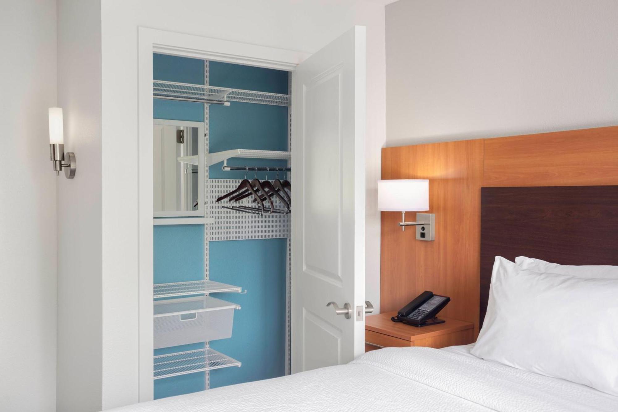 Towneplace Suites Bangor Bagian luar foto
