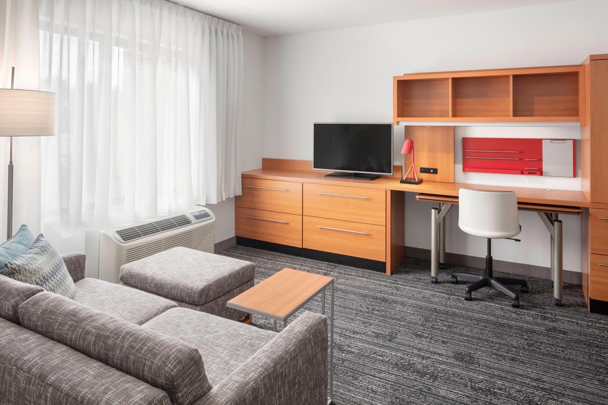 Towneplace Suites Bangor Bagian luar foto