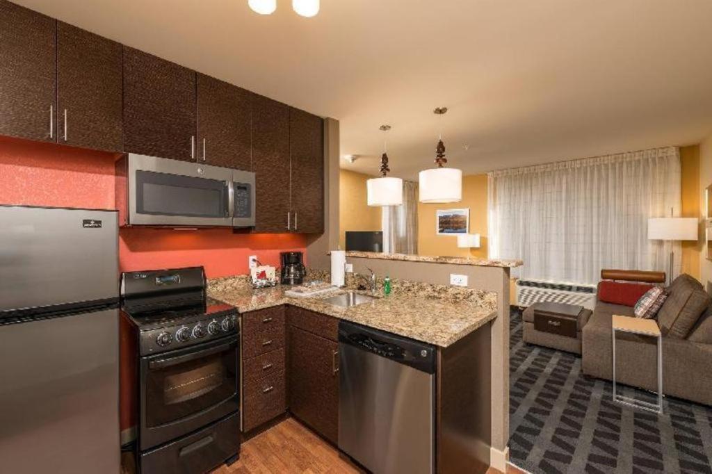 Towneplace Suites Bangor Bagian luar foto