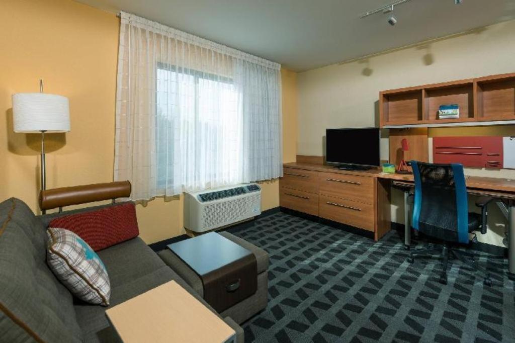 Towneplace Suites Bangor Bagian luar foto