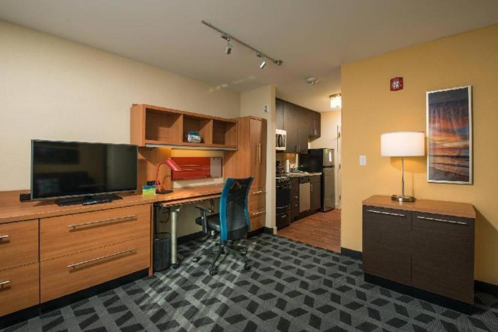Towneplace Suites Bangor Bagian luar foto