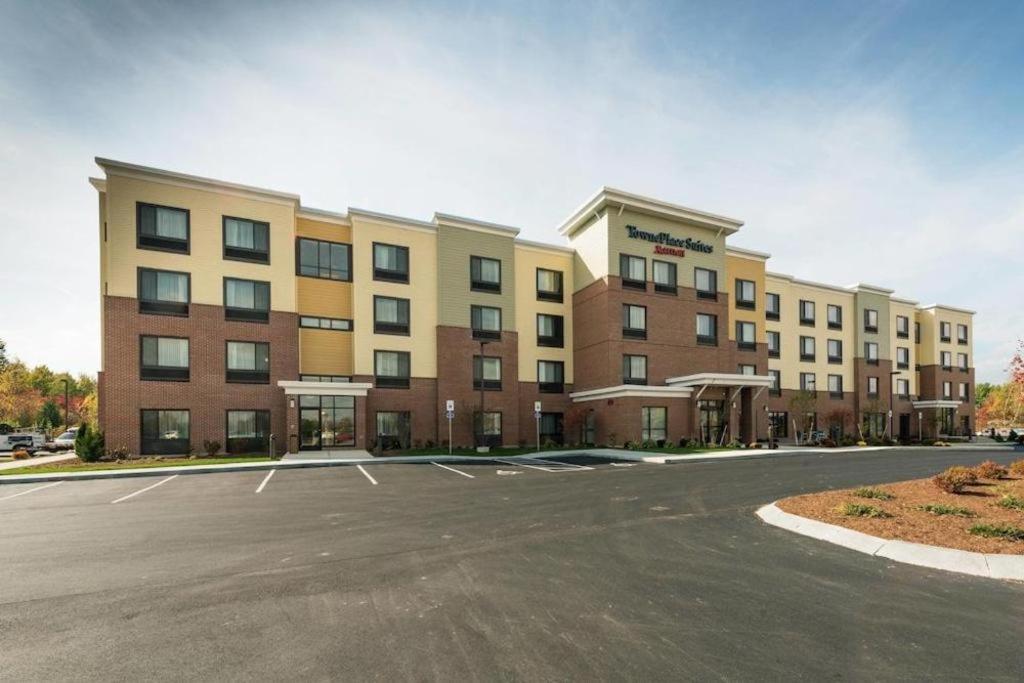 Towneplace Suites Bangor Bagian luar foto