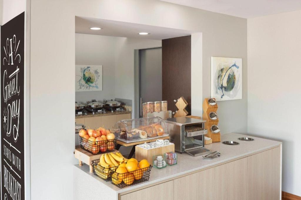 Towneplace Suites Bangor Bagian luar foto
