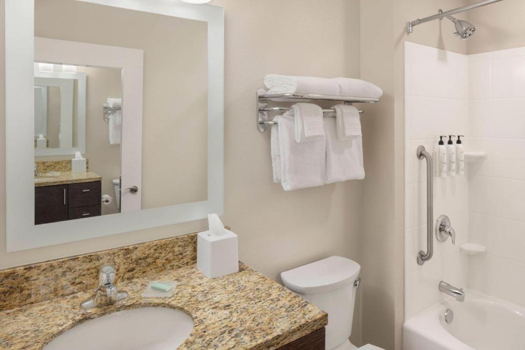 Towneplace Suites Bangor Bagian luar foto